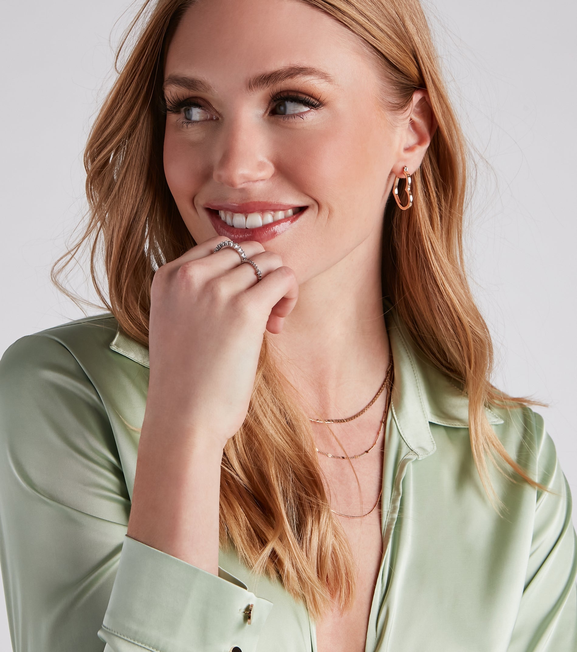Cutest Details Rhinestone And Heart Earrings Set